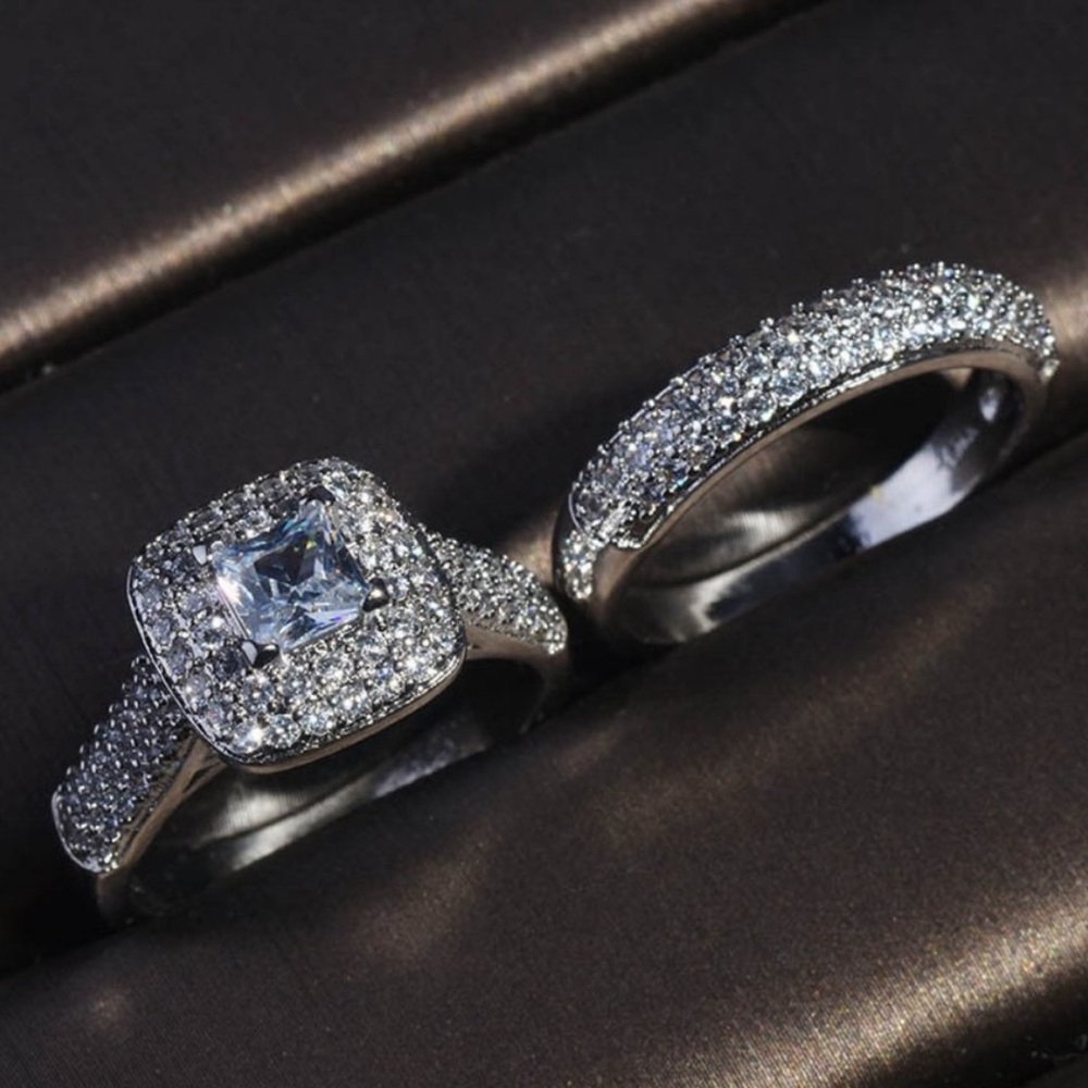 NEW 925 Sterling Silver Princess Halo Ring Set - Picture 7 of 7